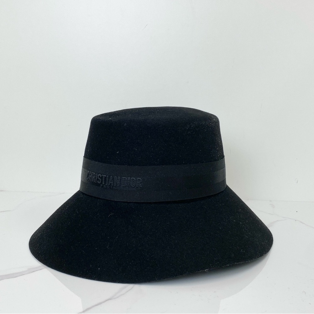 Christian Dior D-Tulipe Small Brim Cloche